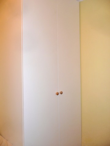 traditional wardrobes